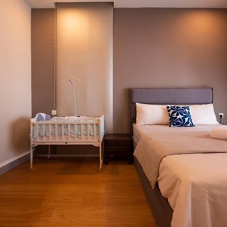 Comfy 3Br Apt In Danga Bay Free Parking Sea View Johor Bahru Eksteriør bilde