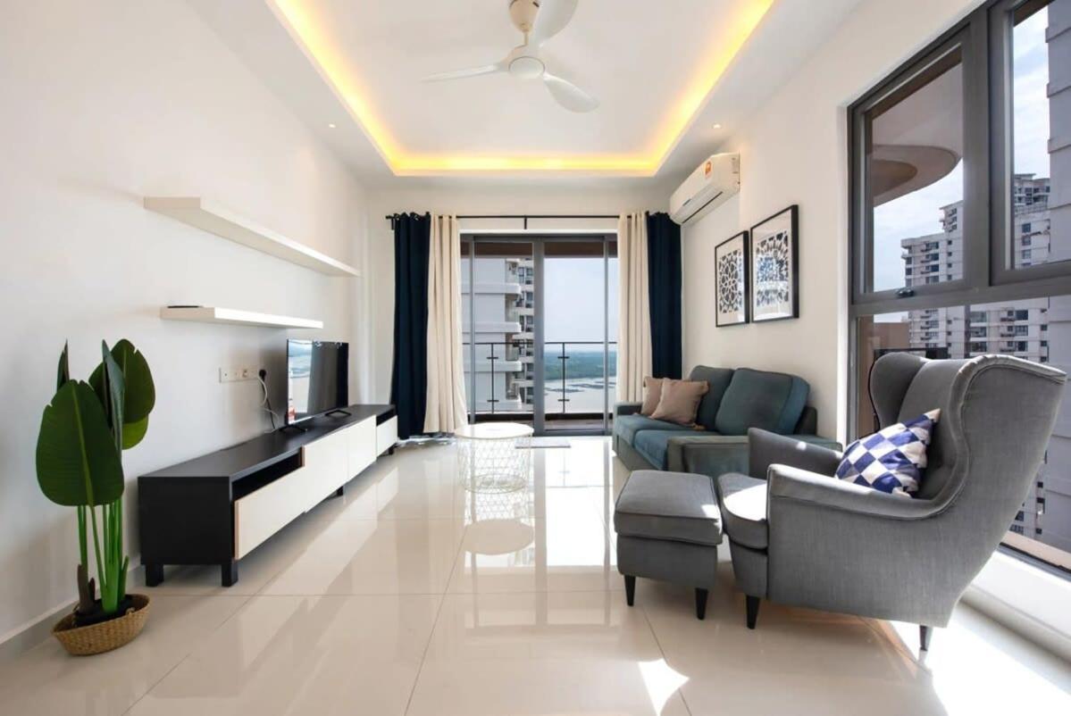 Comfy 3Br Apt In Danga Bay Free Parking Sea View Johor Bahru Eksteriør bilde